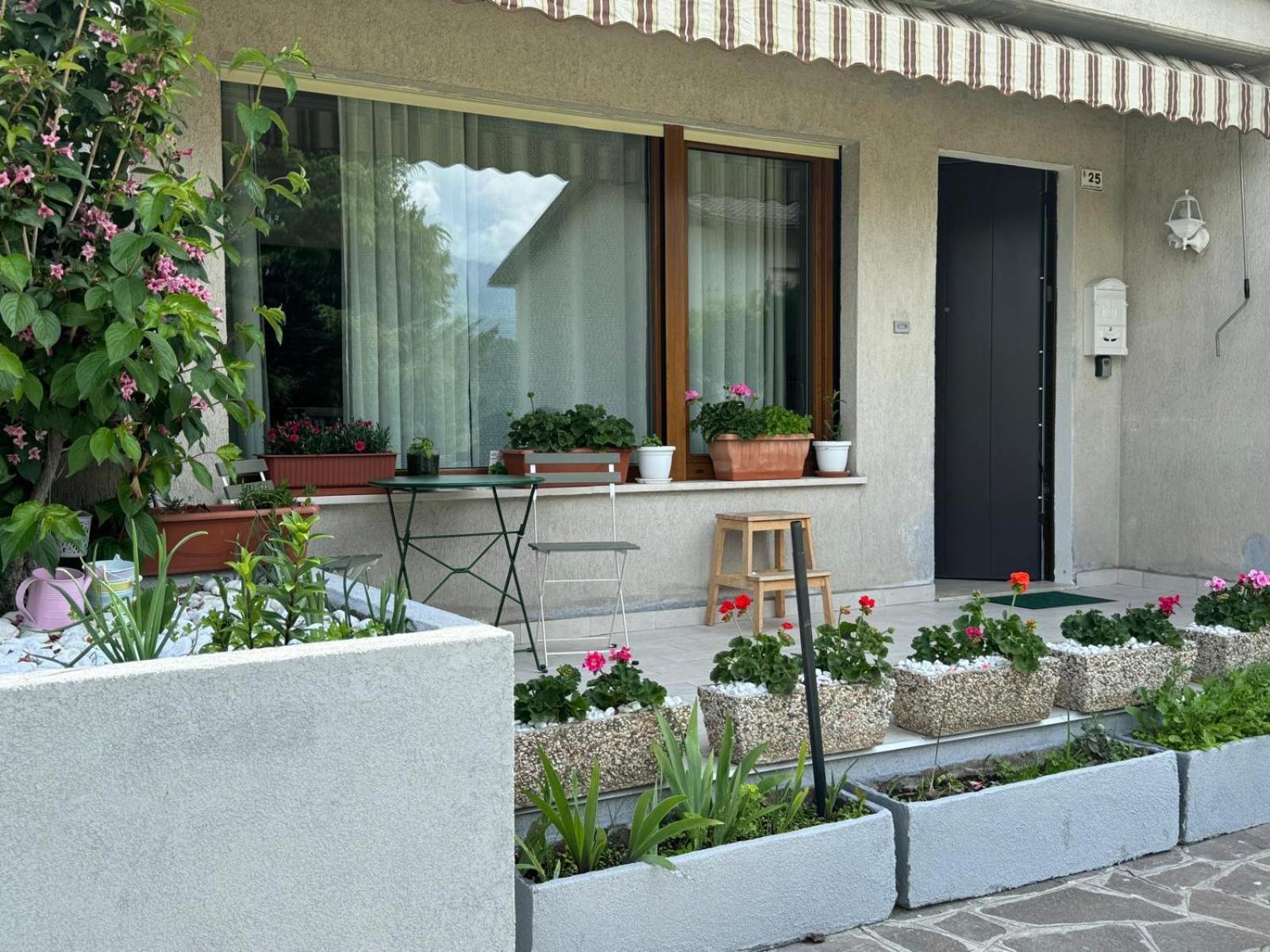 Green House Next - Lovely Apartment For Family And Free Parking เลวิโกแตร์เม ภายนอก รูปภาพ