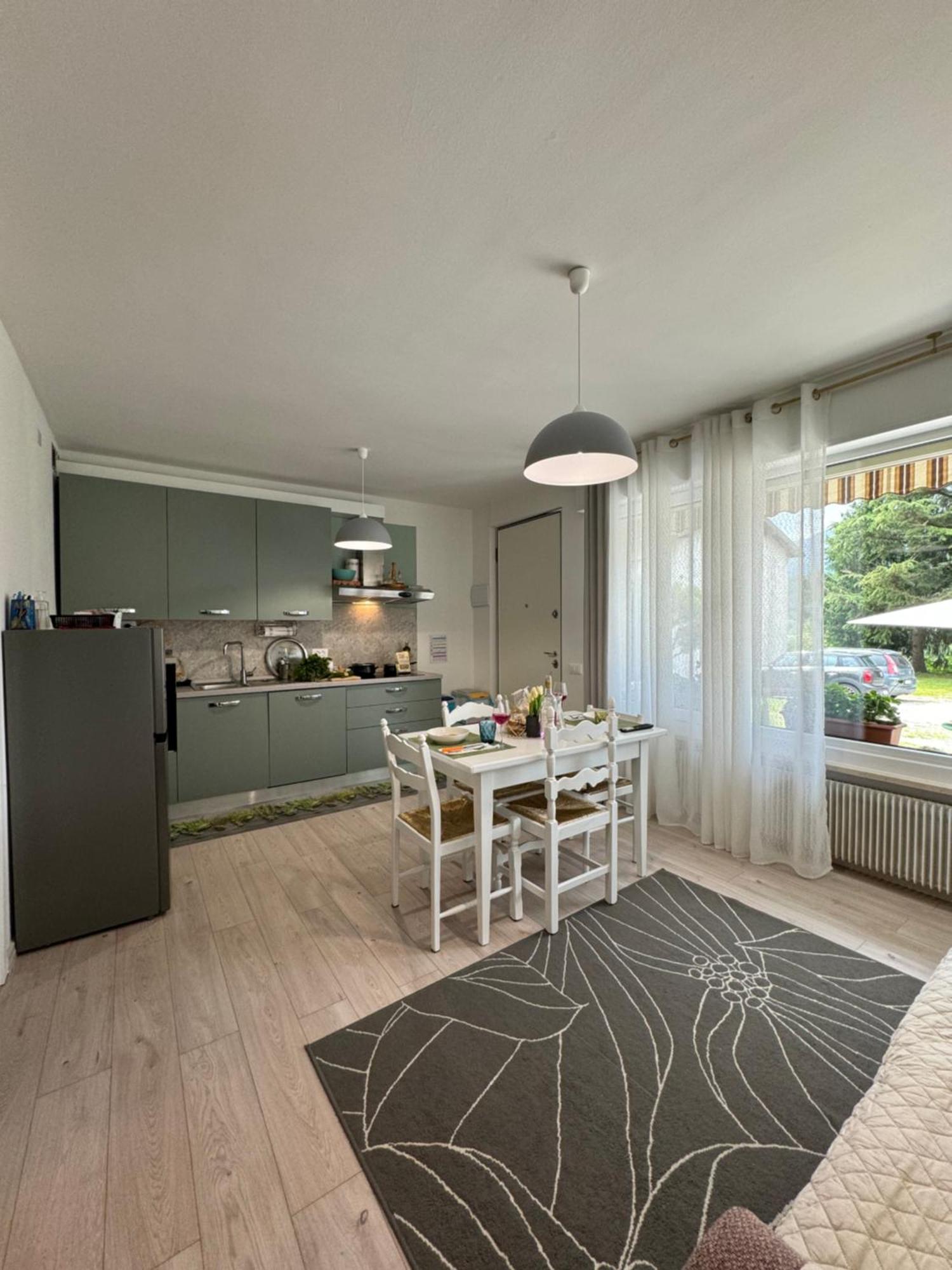 Green House Next - Lovely Apartment For Family And Free Parking เลวิโกแตร์เม ภายนอก รูปภาพ
