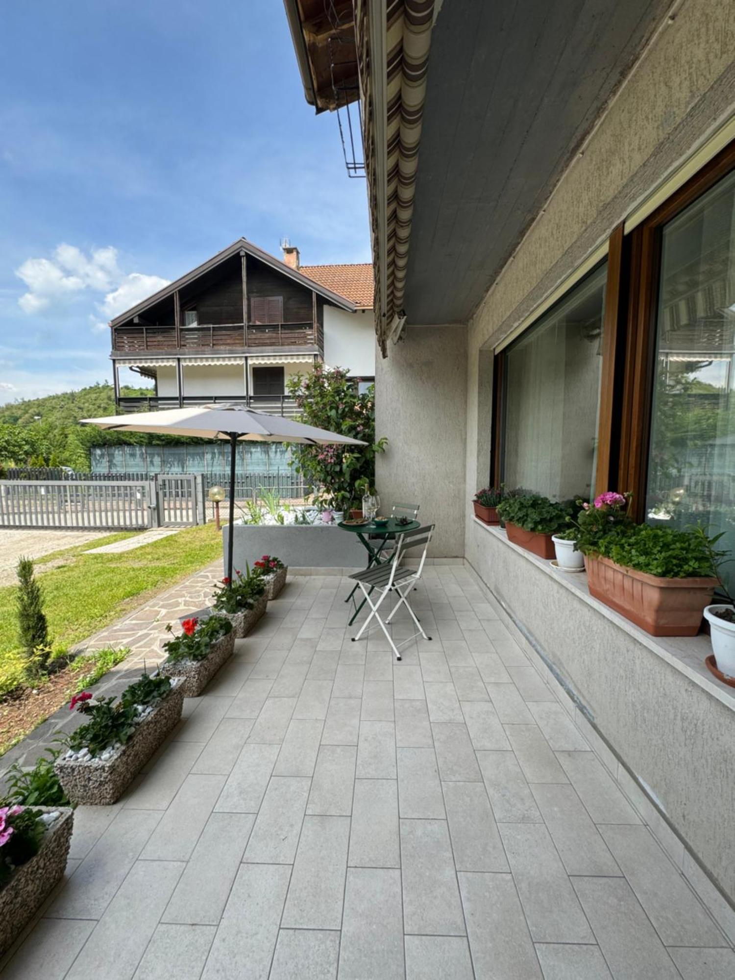 Green House Next - Lovely Apartment For Family And Free Parking เลวิโกแตร์เม ภายนอก รูปภาพ